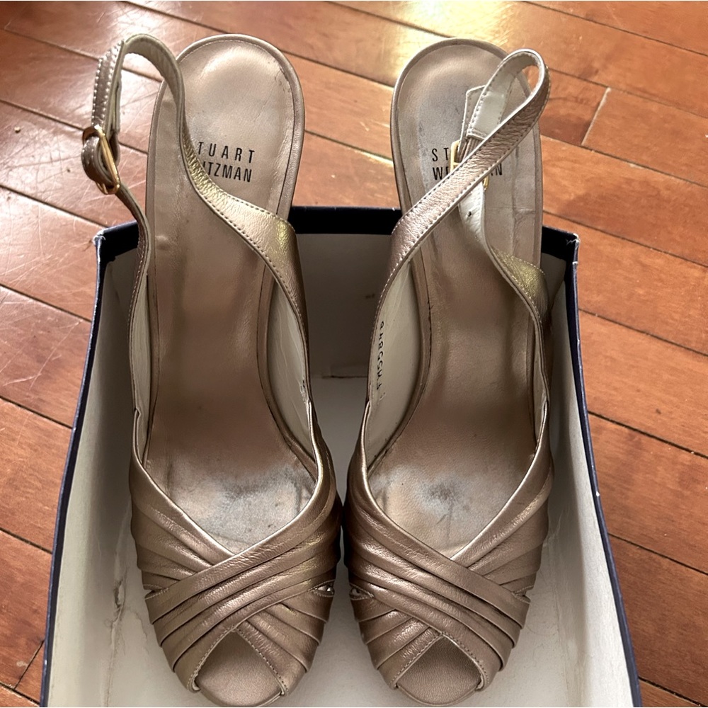 Stuart Weitzman Sandal size 9